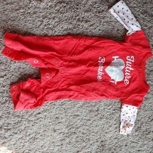 Newborn outfit